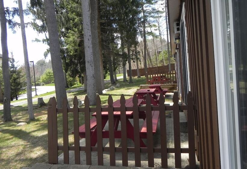 Mohican Resort Motel