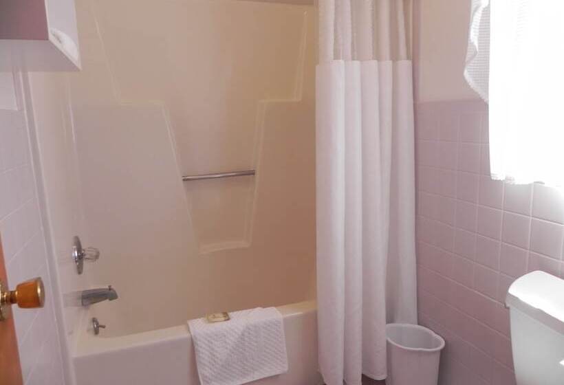 Mohican Resort Motel