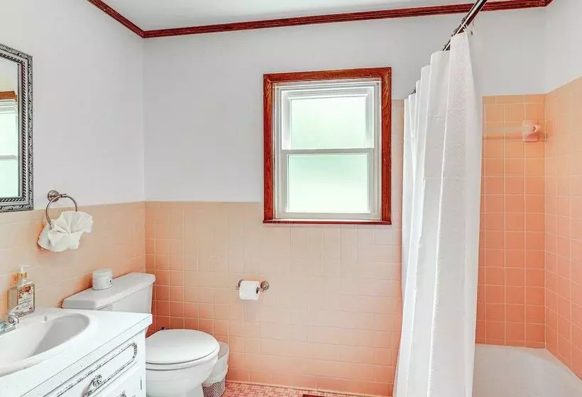 Mt Ida Home W/ Patio: 11 Mi To Lake Ouachita!