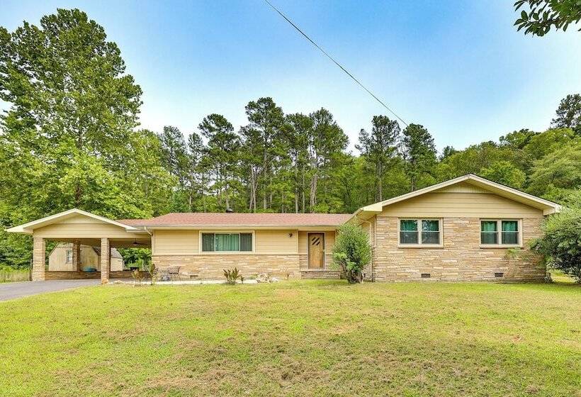 Mt Ida Home W/ Patio: 11 Mi To Lake Ouachita!