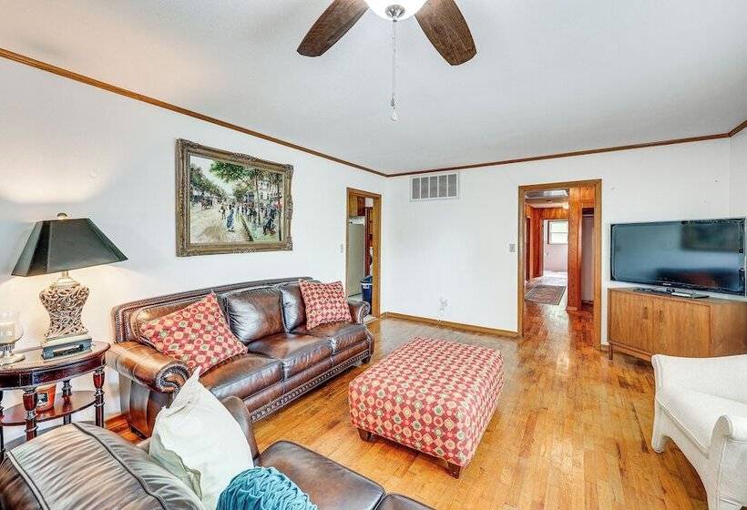 Mt Ida Home W/ Patio: 11 Mi To Lake Ouachita!