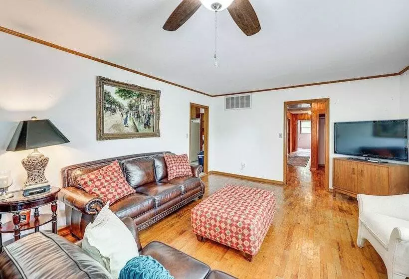 Mt Ida Home W/ Patio: 11 Mi To Lake Ouachita!