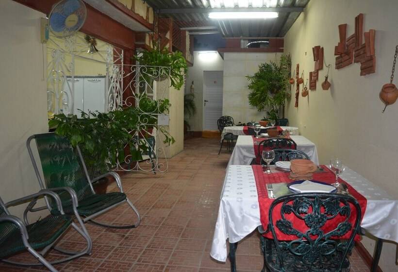 پانسیون Casa Las Palmeras