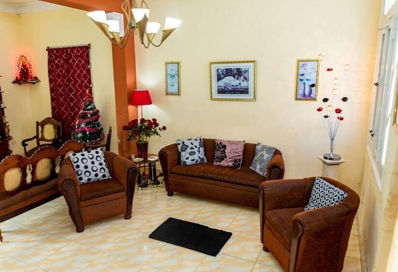 پانسیون Casa Las Palmeras