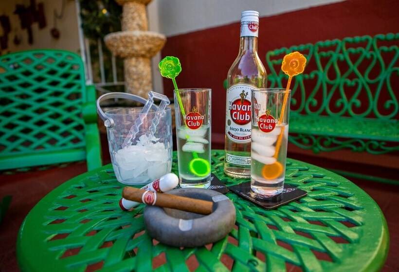 پانسیون Casa Las Palmeras