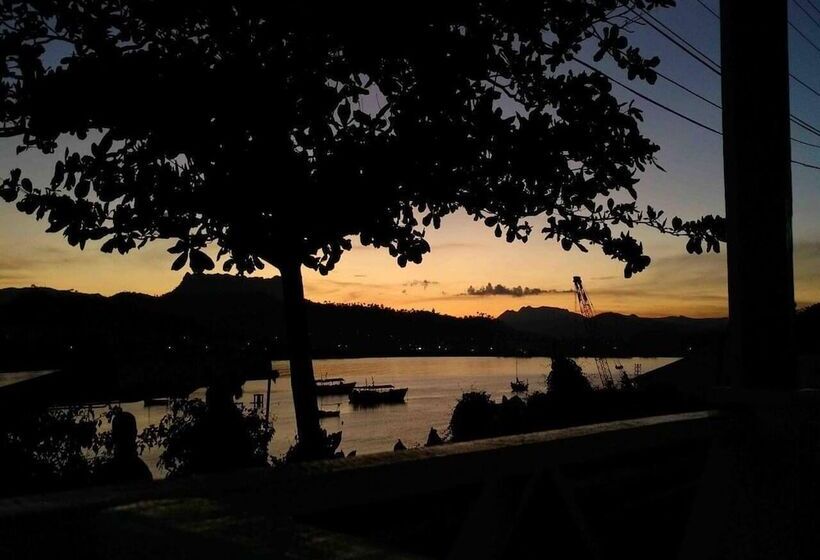 پانسیون Vista Bahia Baracoa