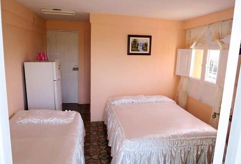 پانسیون Vista Bahia Baracoa