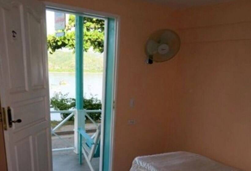 پانسیون Vista Bahia Baracoa