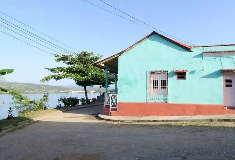 ペンション Vista Bahia Baracoa