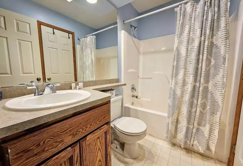 Summit Serenity By Avantstay Central Location W/ Mountain Views & Deck