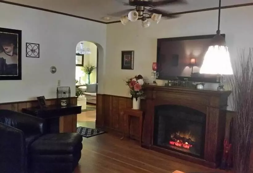 ベッドアンドブレックファースト Carraway Guest House
