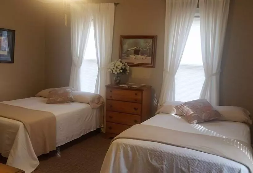 ベッドアンドブレックファースト Carraway Guest House