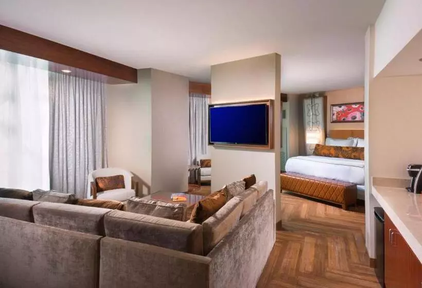 Del Lago Resort & Casino