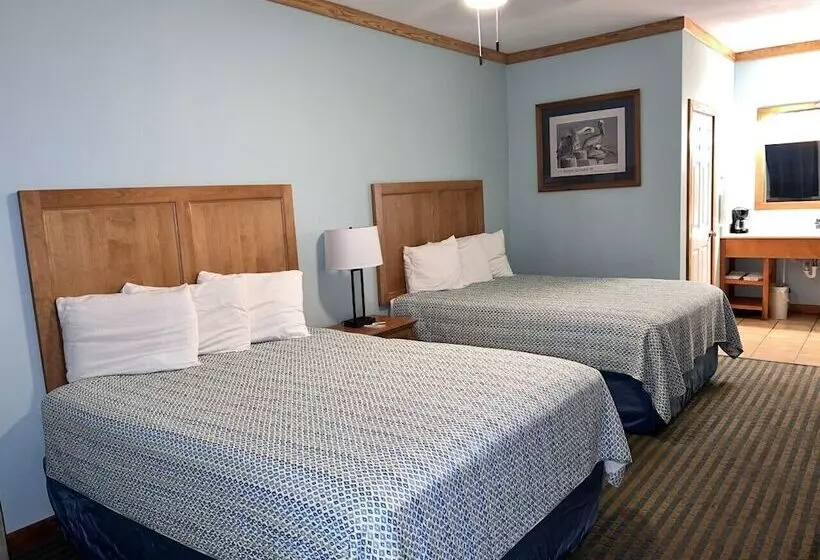 Pelican Bay Resort