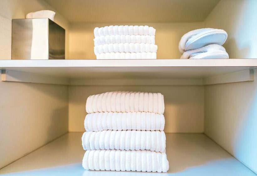 Duchamp Hotel Private Suites