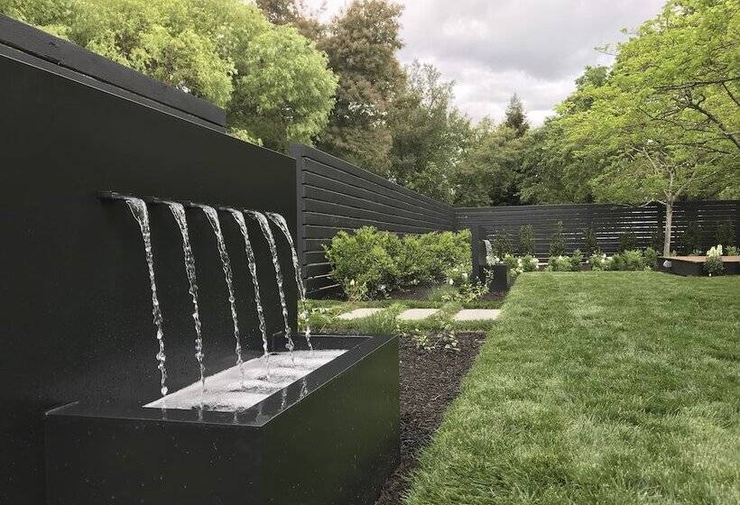 Duchamp Hotel Private Suites