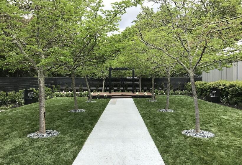 Duchamp Hotel Private Suites