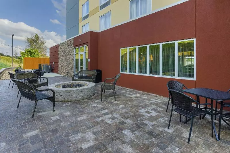 ホテル Fairfield Inn & Suites By Marriott Abingdon