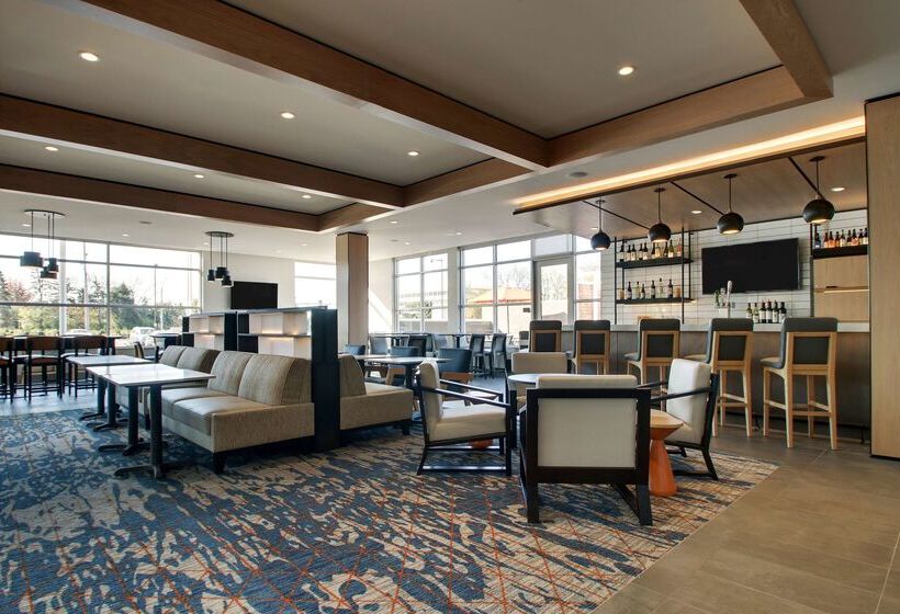 בית מלון כפרי Hyatt House Oak Brook