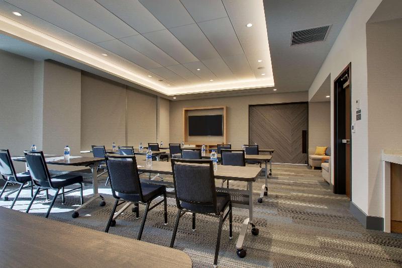 בית מלון כפרי Hyatt House Oak Brook