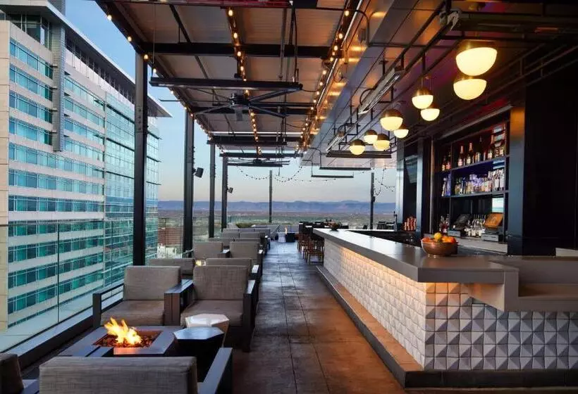Hotelli Le Méridien Denver Downtown