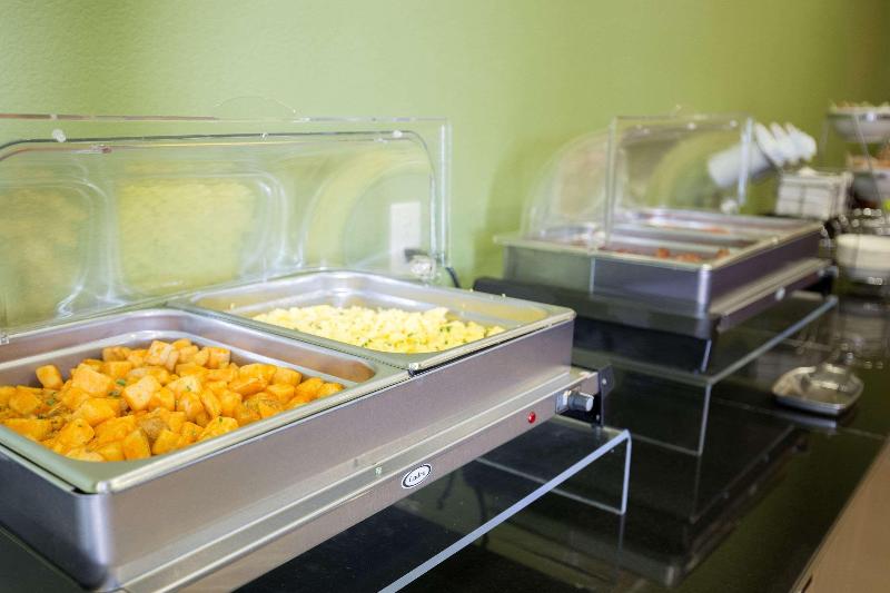 호텔 Sleep Inn & Suites