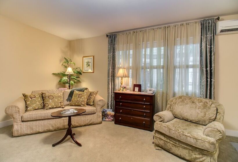 酒店 Winchester Inn