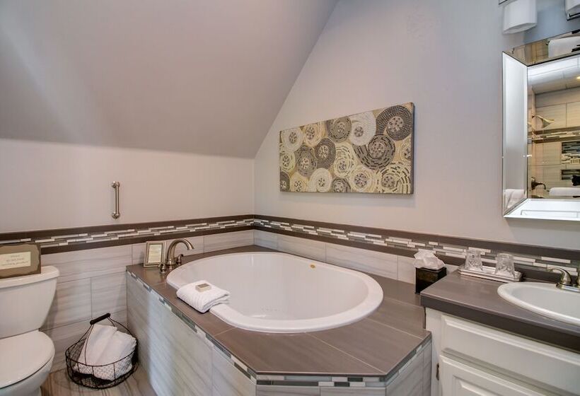 酒店 Winchester Inn