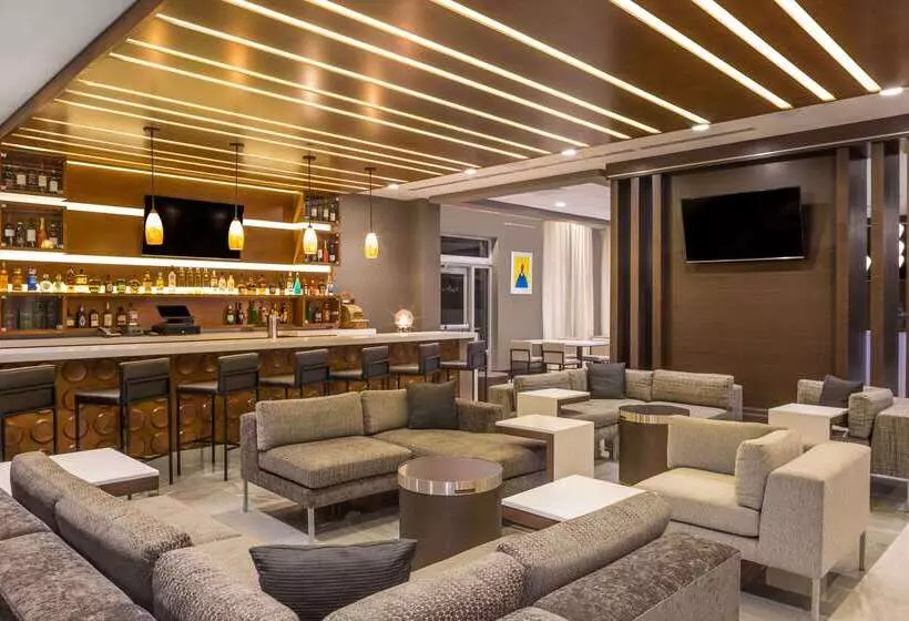 ホテル Wingate By Wyndham Miami Airport