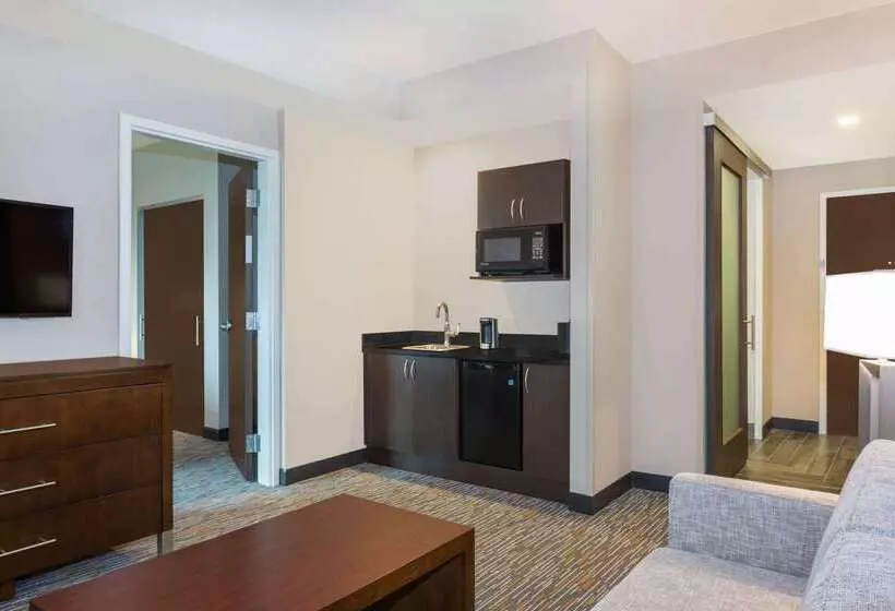 ホテル Wingate By Wyndham Miami Airport