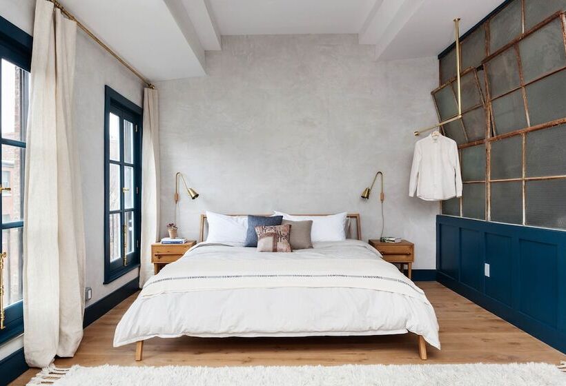 Lokal Hotel Old City