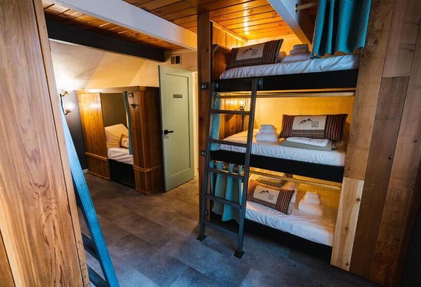 Motel Loge Mt. Shasta