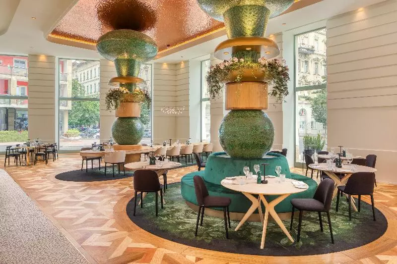 ホテル Kimpton Bem Budapest, An Ihg