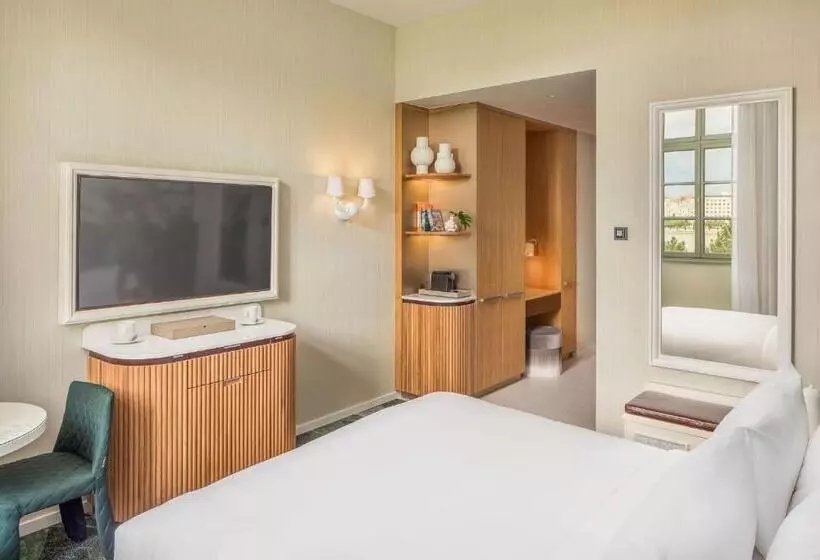 ホテル Kimpton Bem Budapest, An Ihg