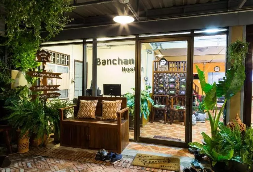 Banchan Hostel
