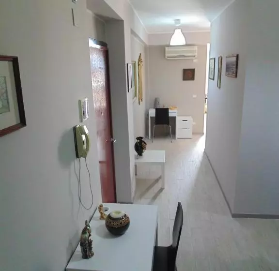 تختخواب و صبحانه Attico Del Sole