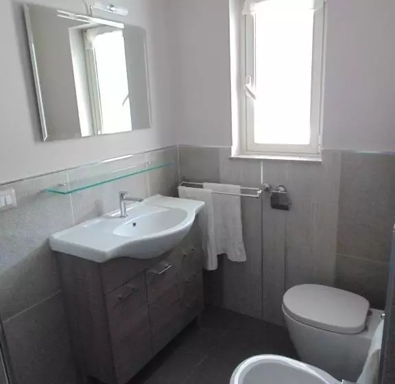 تختخواب و صبحانه Attico Del Sole