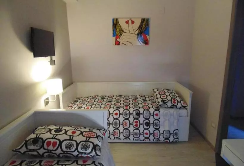 تختخواب و صبحانه Attico Del Sole