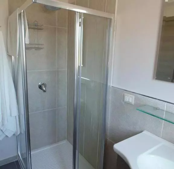 تختخواب و صبحانه Attico Del Sole