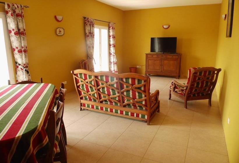 تختخواب و صبحانه Villa Sao Jose