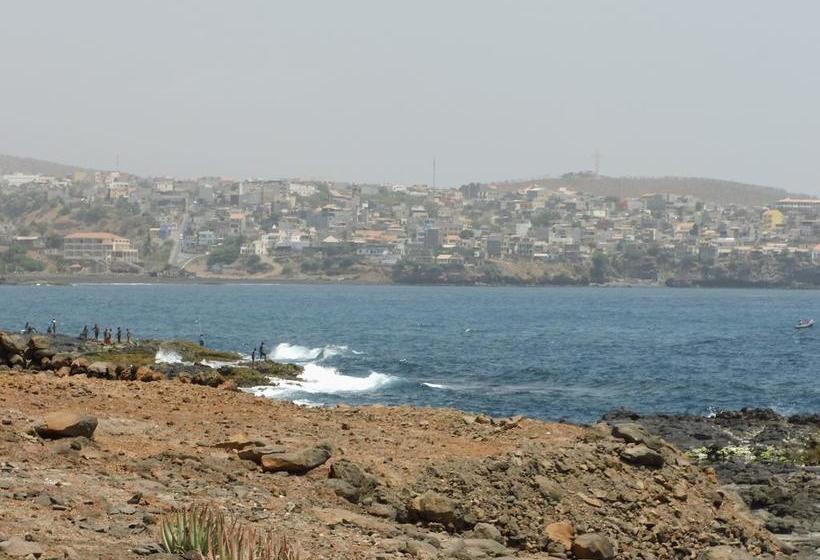 تختخواب و صبحانه Villa Sao Jose