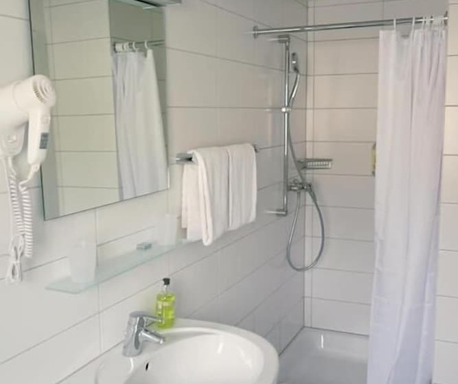 酒店 Bahnhof Jestetten