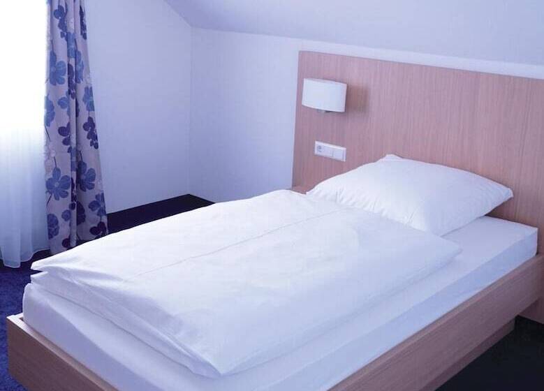 酒店 Bahnhof Jestetten