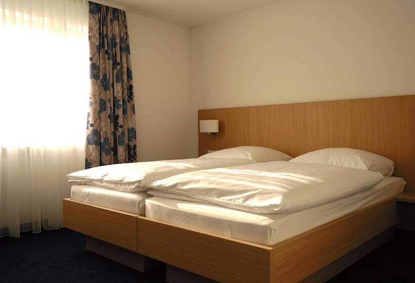 酒店 Bahnhof Jestetten