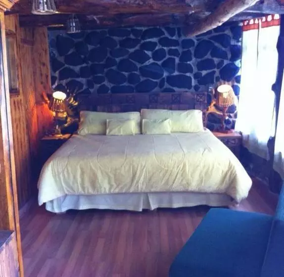 ホテル Cabañas El Tata
