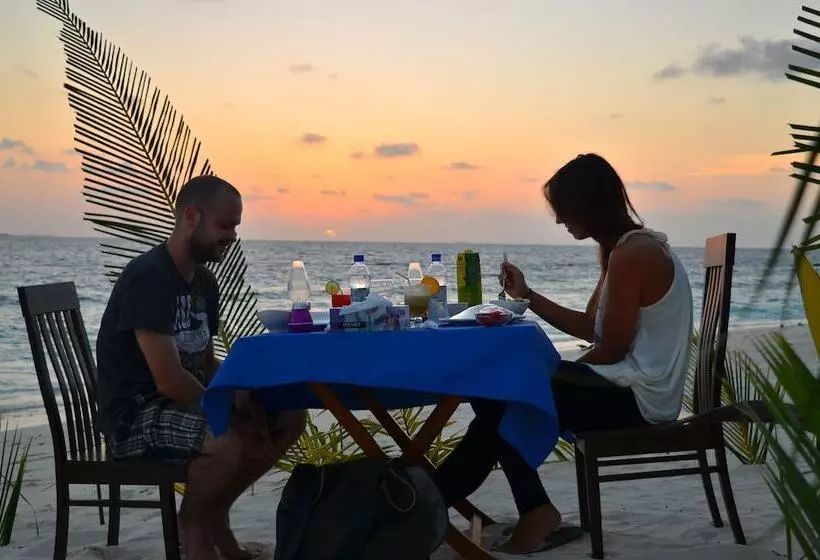 هتل Holiday Haven Ukulhas