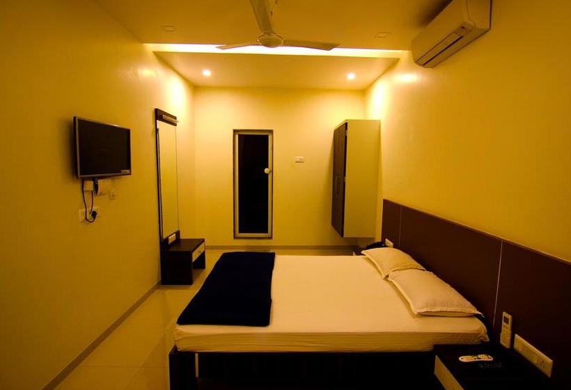 ホテル Jagdish Residency