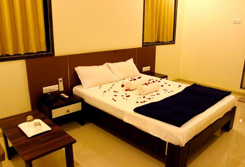 ホテル Jagdish Residency