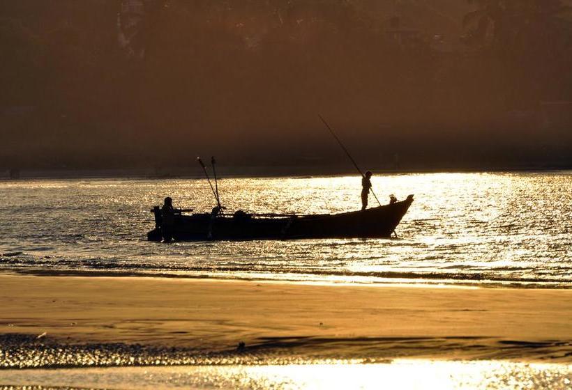 ホテル Jagdish Residency