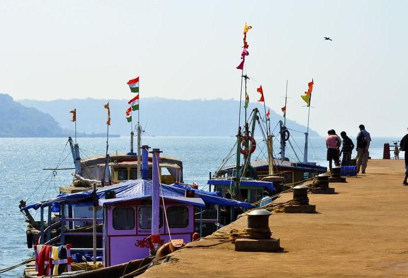 ホテル Jagdish Residency